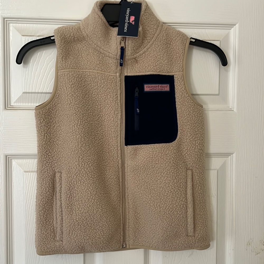 New Vineyard Vines Sherpa Vest, Size Small